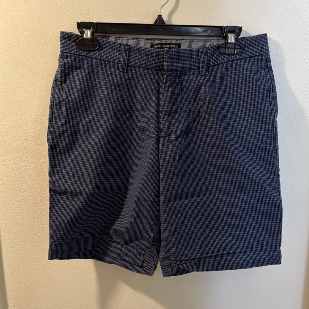 Blue grid pattern shorts, size 29